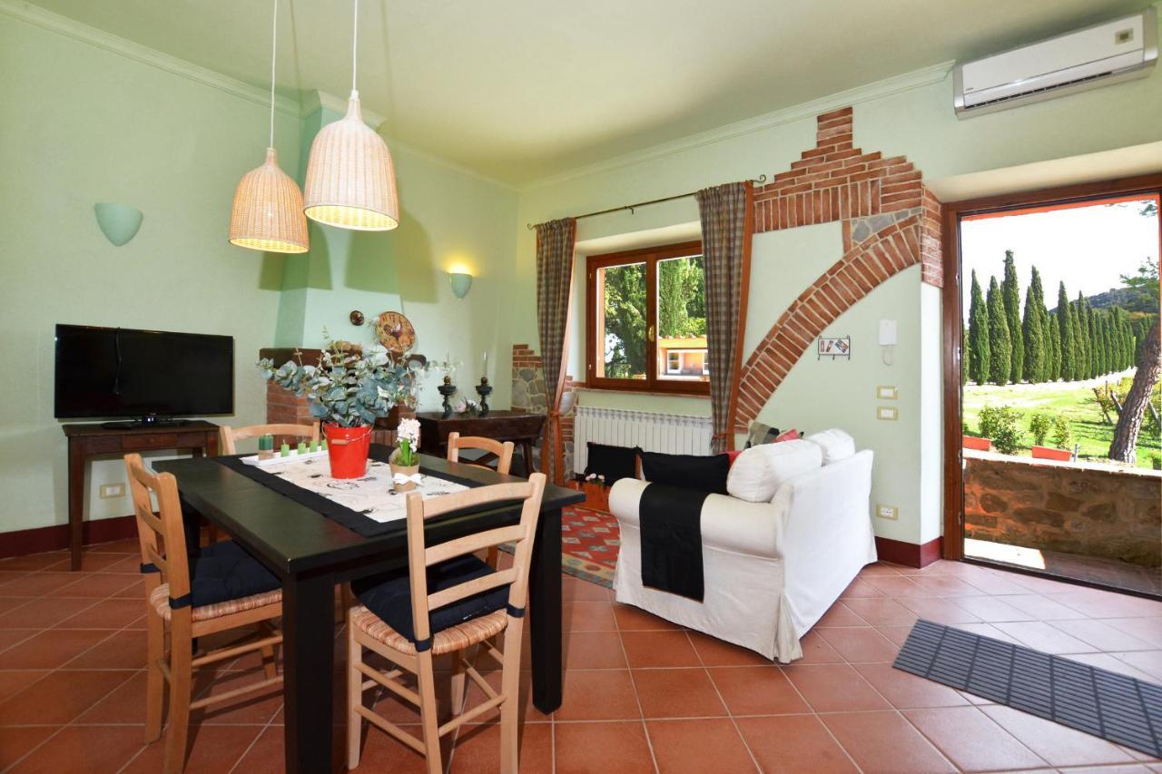 Villa Paradiso - Happy Rentals Mensano Kültér fotó